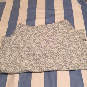 🎉SALE🎉Liz Claiborne floral skirt